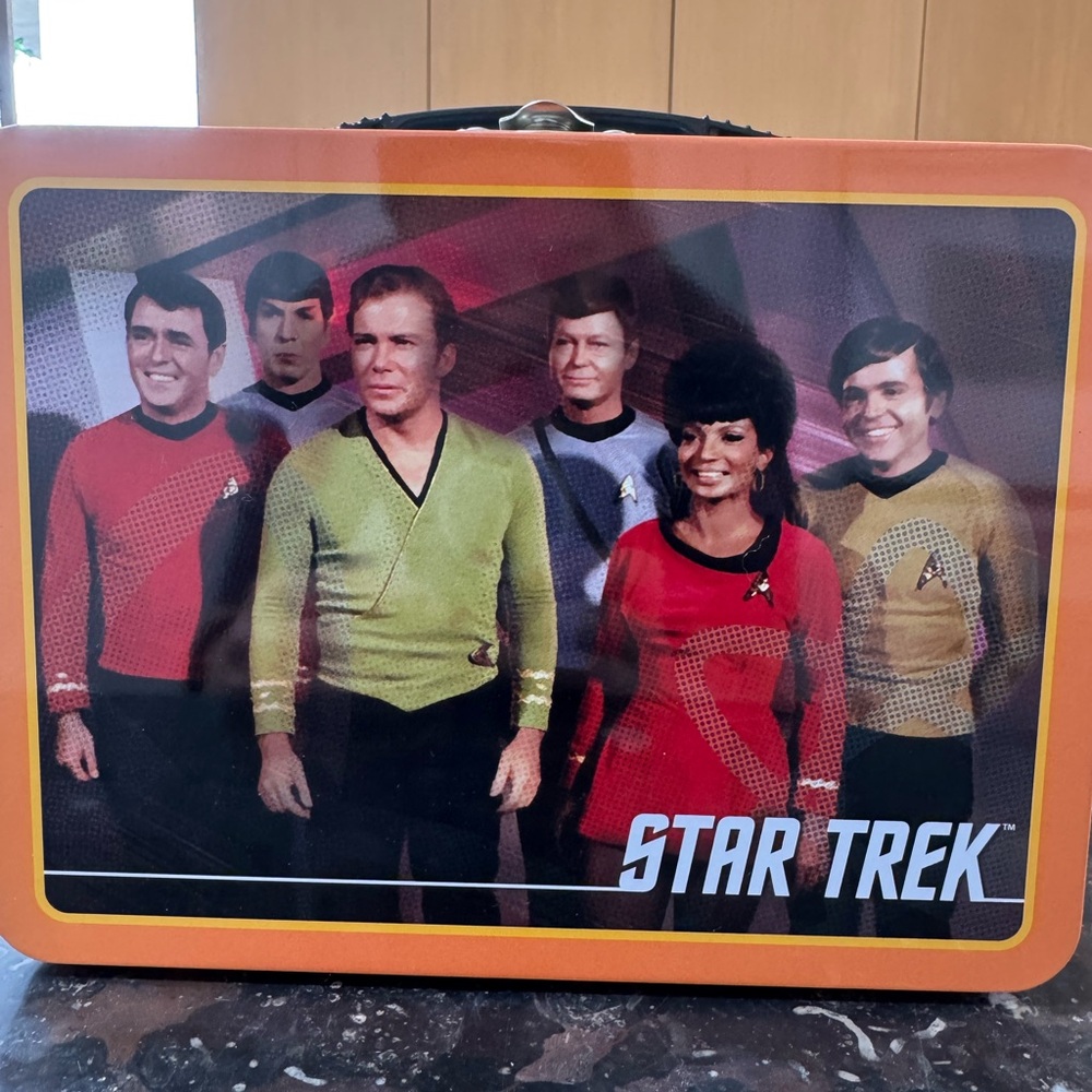 Star Trek Lunchbox with Crew Design